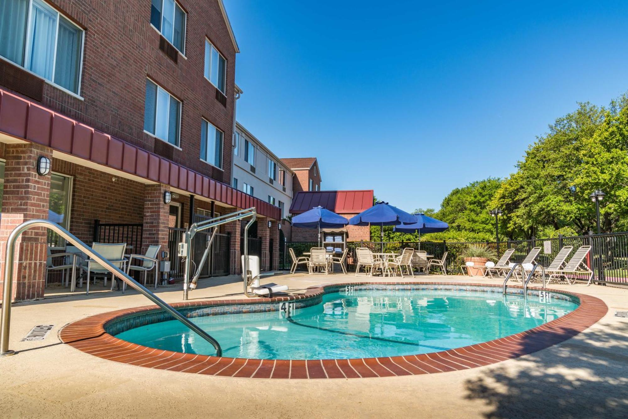 Springhill Suites Dallas Arlington North Εξωτερικό φωτογραφία