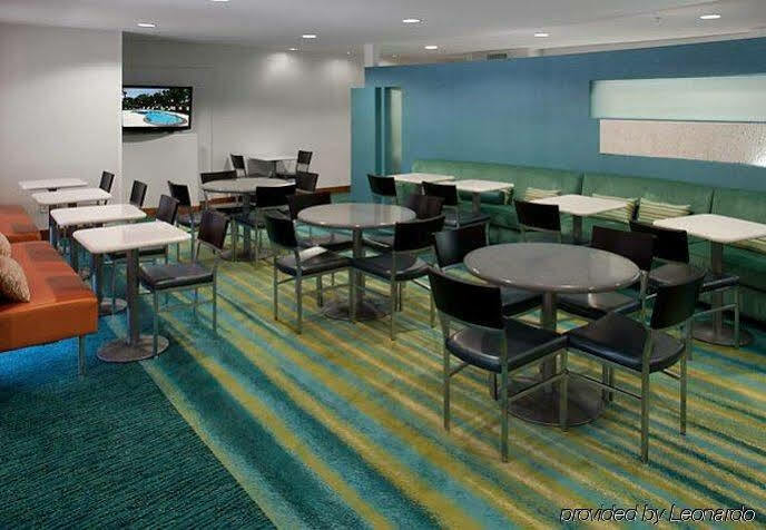 Springhill Suites Dallas Arlington North Εξωτερικό φωτογραφία